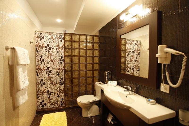 Pension Tempo Targu Mures Room photo
