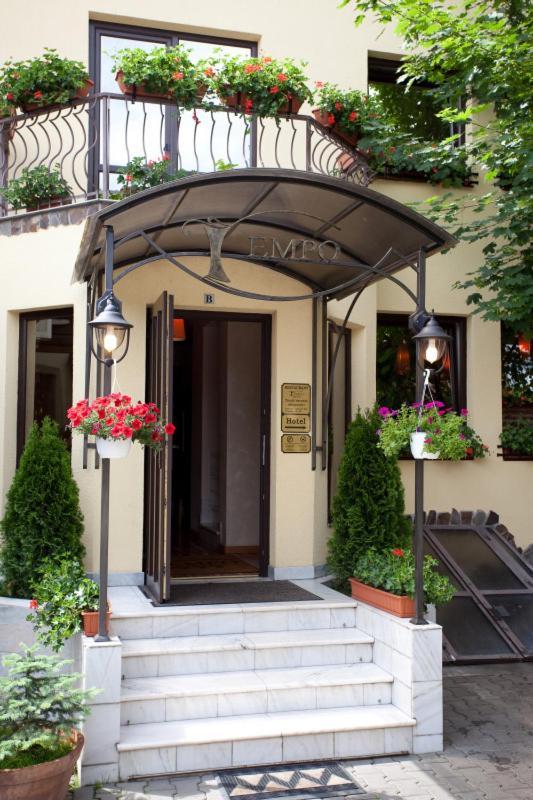 Pension Tempo Targu Mures Exterior photo
