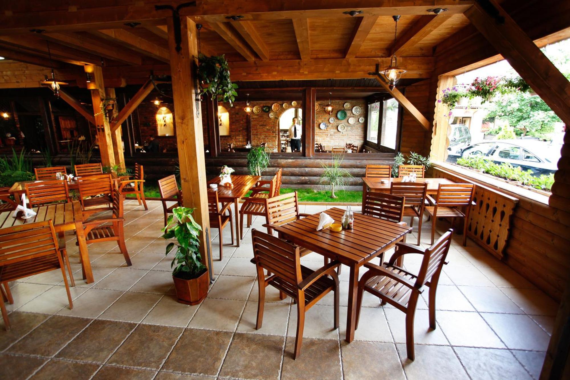 Pension Tempo Targu Mures Exterior photo