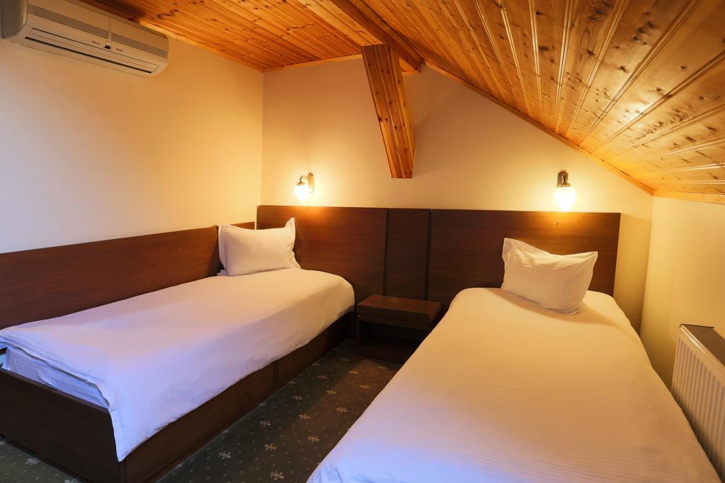 Pension Tempo Targu Mures Exterior photo